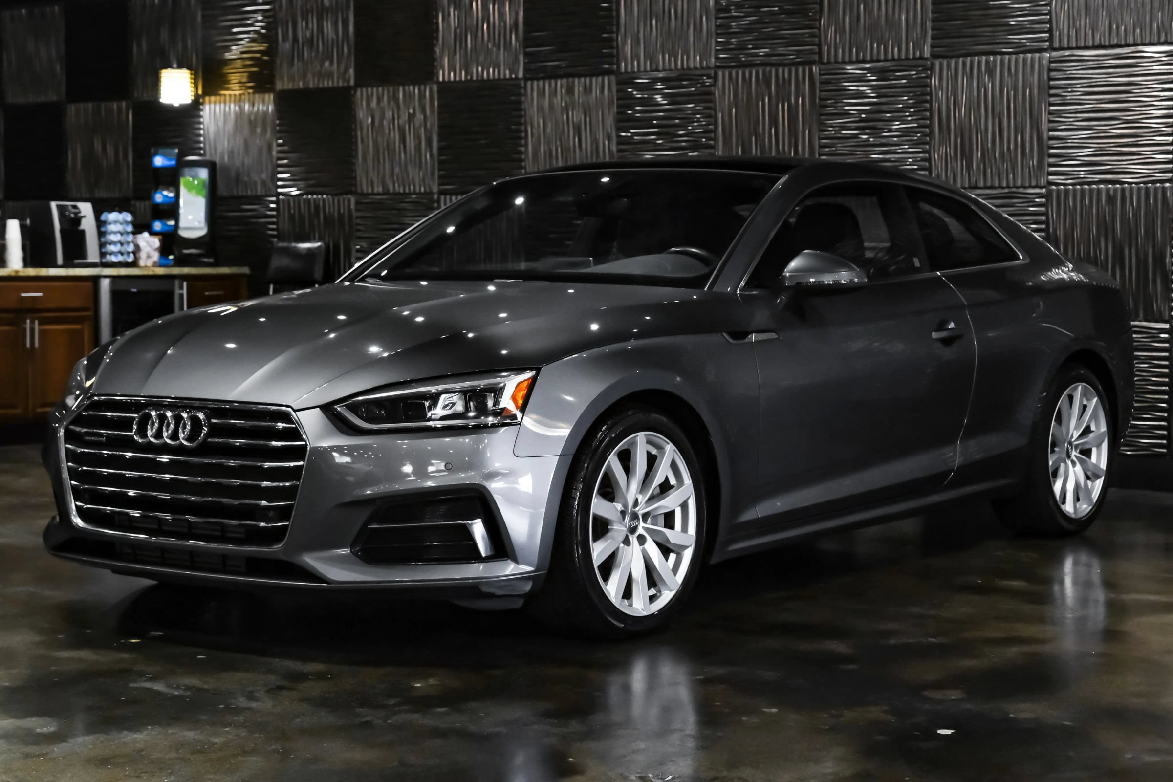 Used 2018 Audi A5 2.0T Premium Plus AWD/4WD image 7