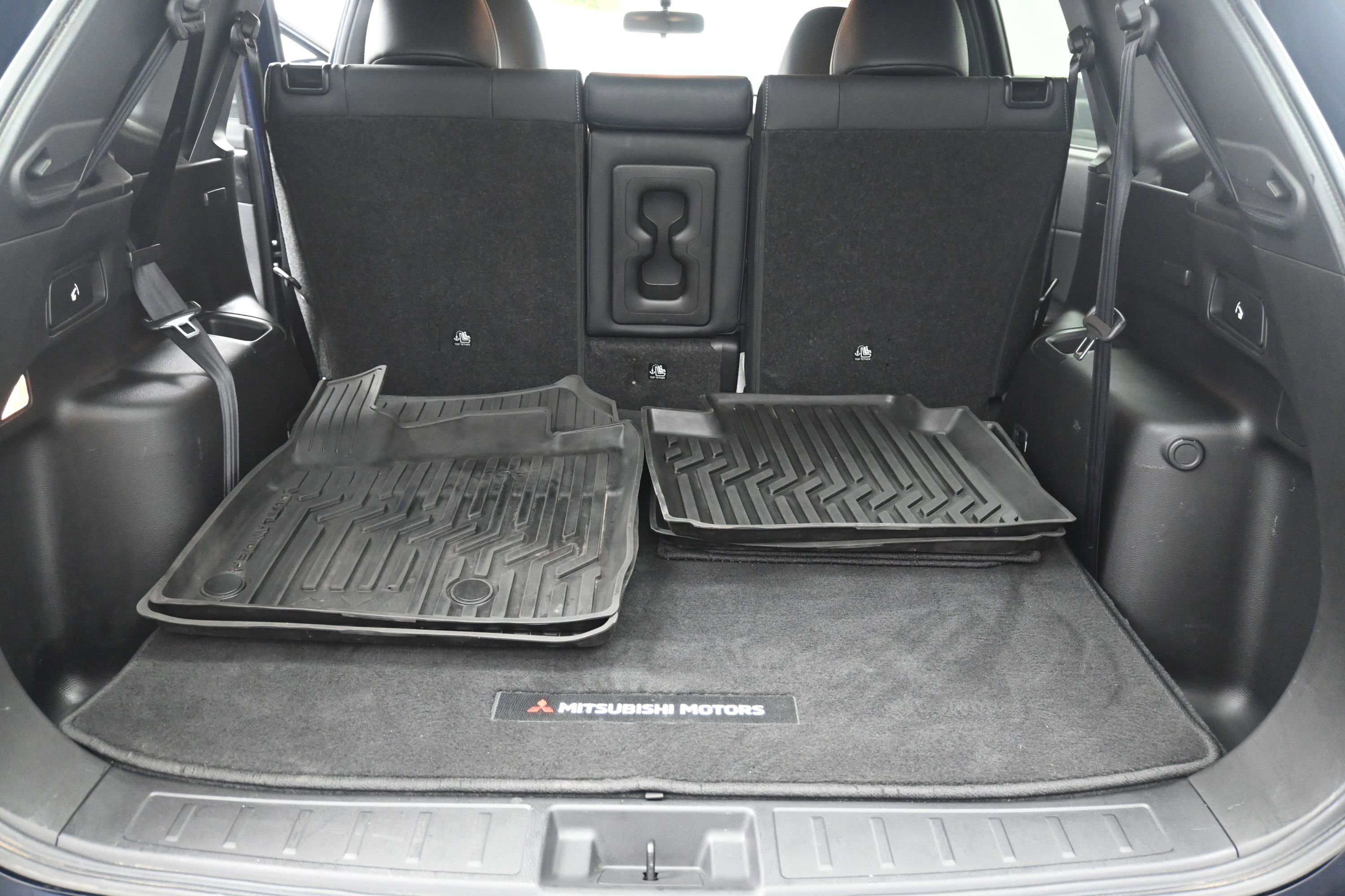 Used 2023 Mitsubishi Outlander SE AWD/4WD image 28