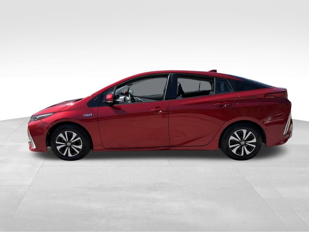 Used 2017 Toyota Prius Prime Plus image 31