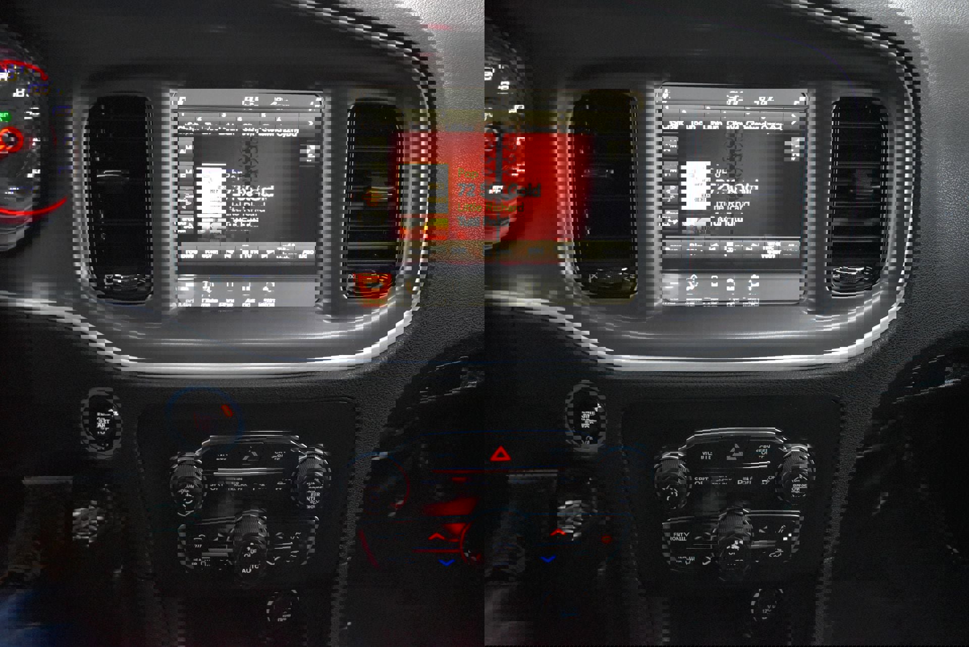 Used 2022 Dodge Charger R/T w/ Blacktop Package image 23