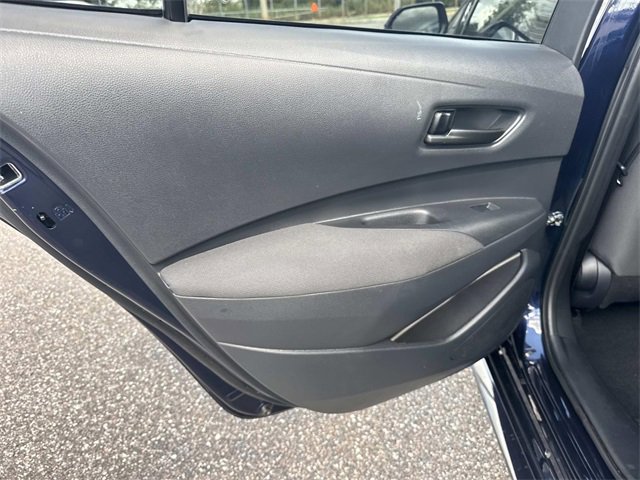 Used 2025 Toyota Corolla LE image 12
