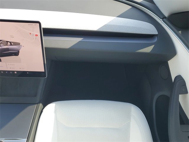 Used 2025 Tesla Model 3 Long Range image 16