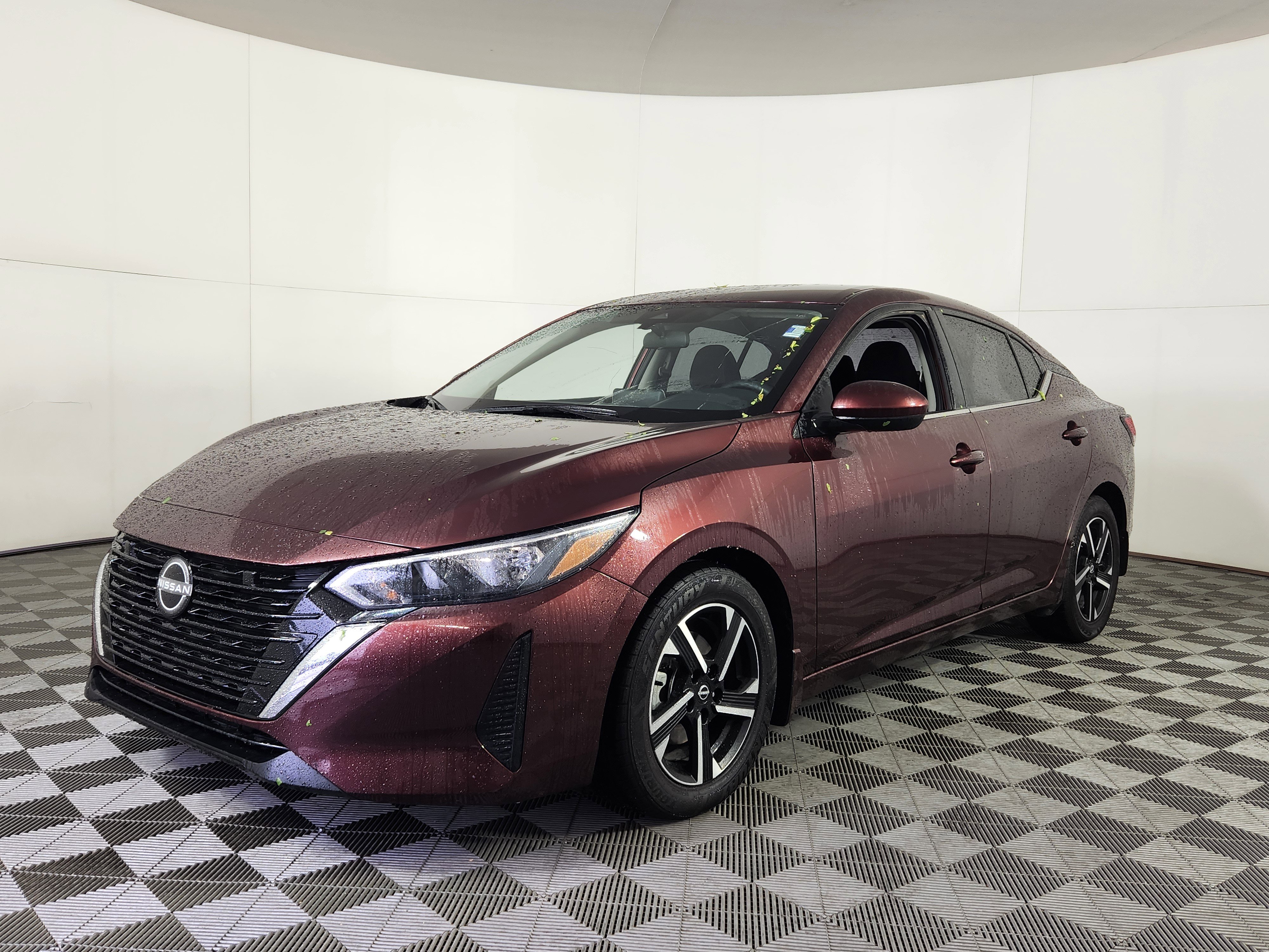Used 2024 Nissan Sentra SV FWD image 3