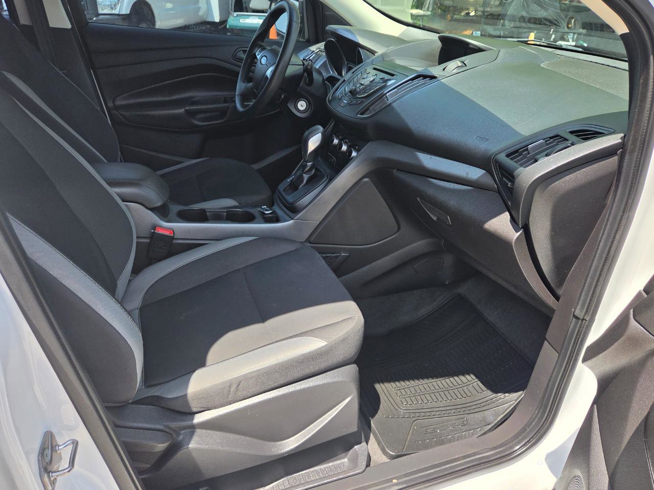 Used 2014 Ford Escape S FWD image 20