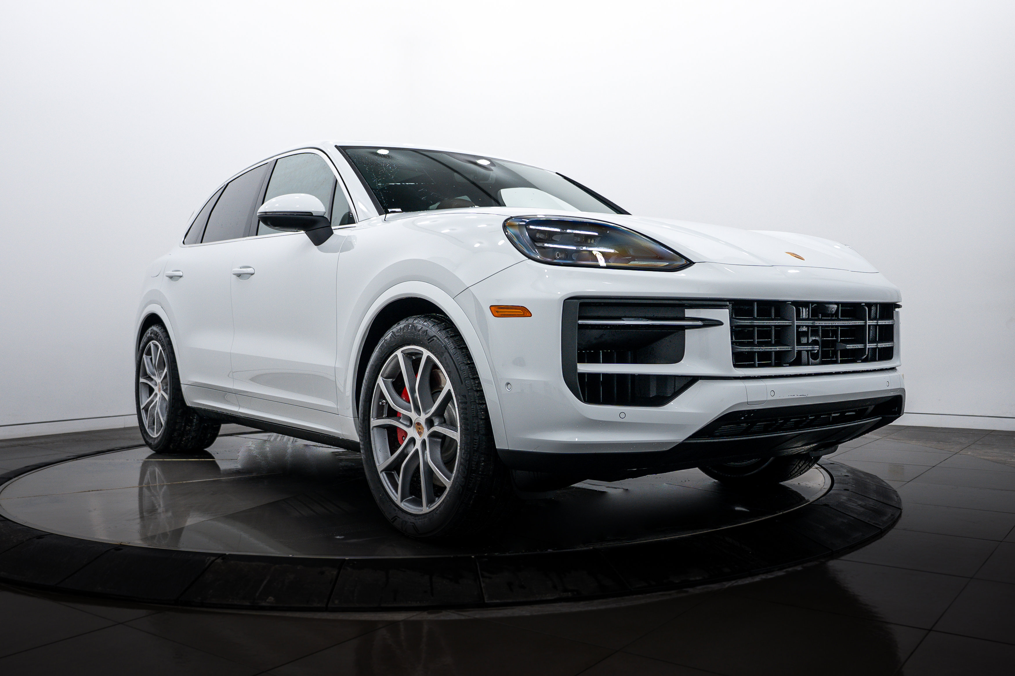 New 2026 Porsche Cayenne S image 9
