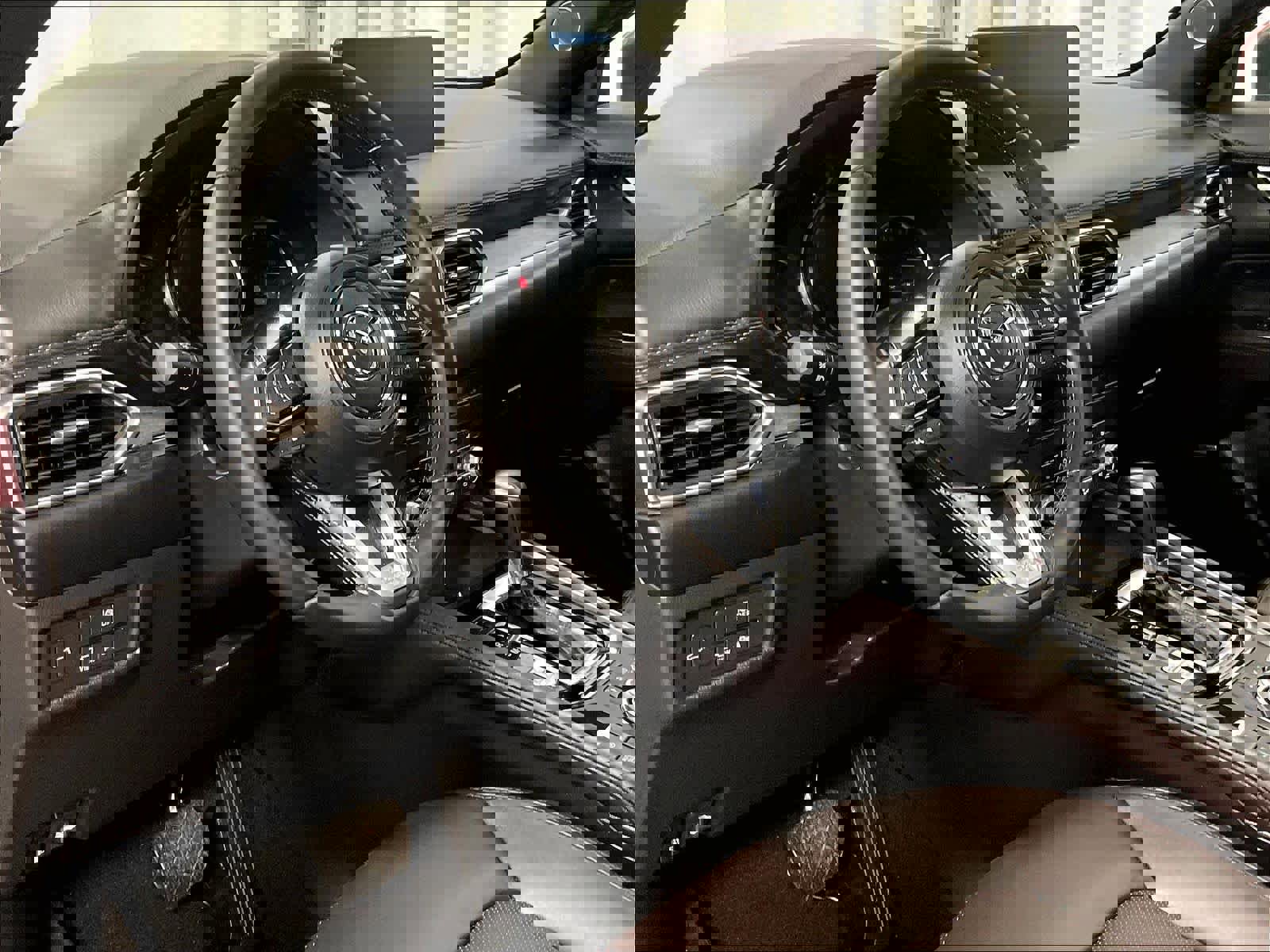 Used 2023 MAZDA CX-5 Signature image 8