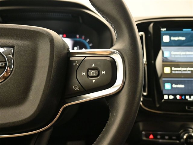 Used 2024 Volvo XC40 B5 Plus w/ Climate Package image 24