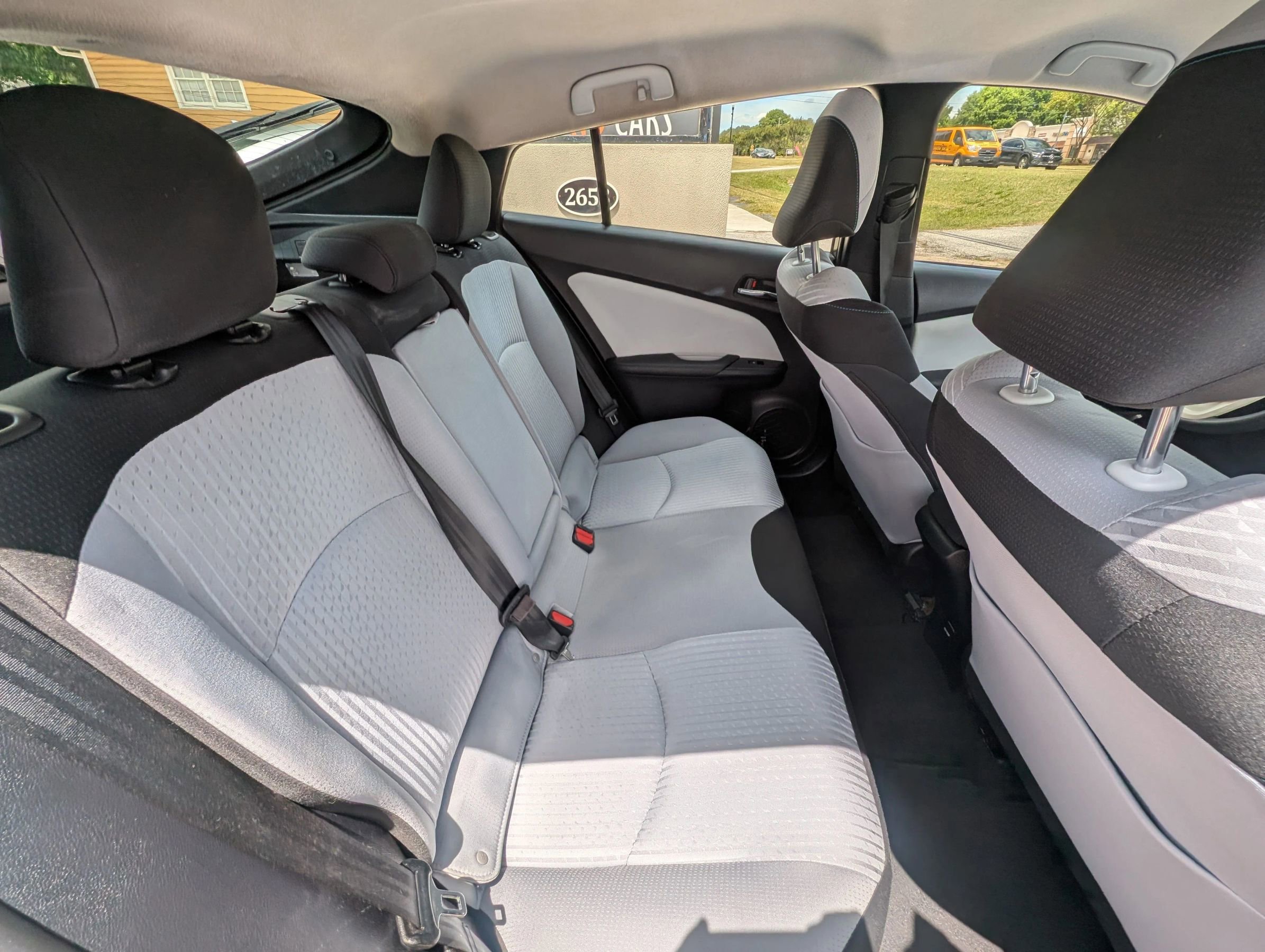 Used 2017 Toyota Prius Two FWD image 33