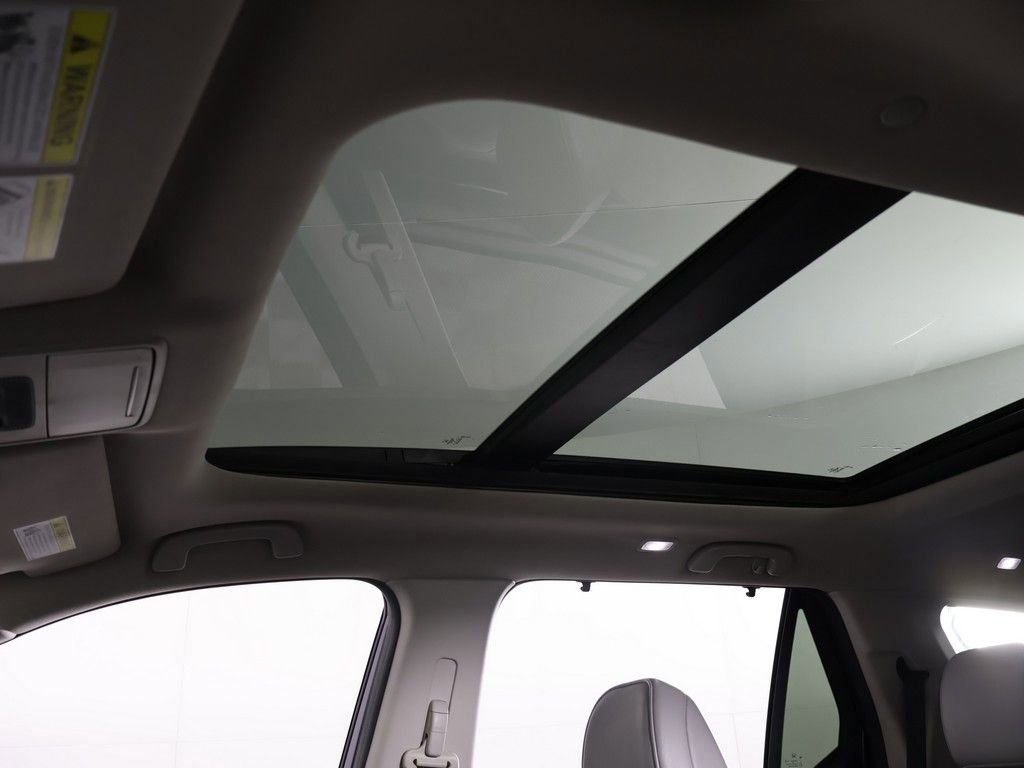 Used 2023 Honda Pilot Touring image 23