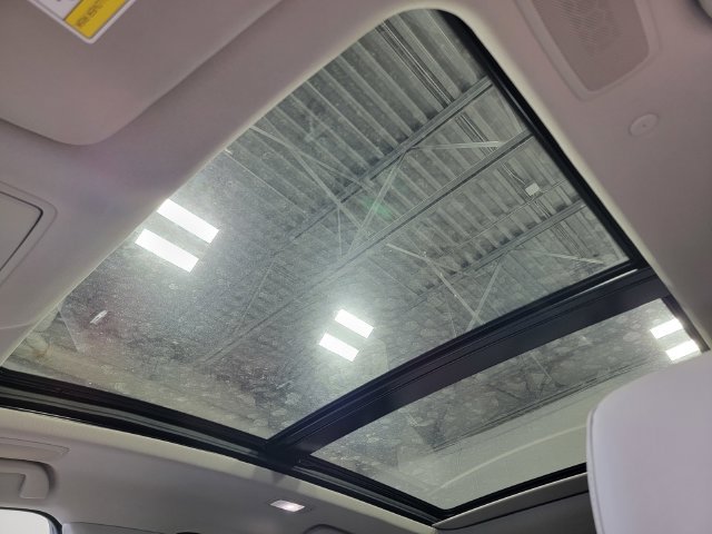 Certified 2026 Acura RDX w/ Technology Package AWD/4WD image 29