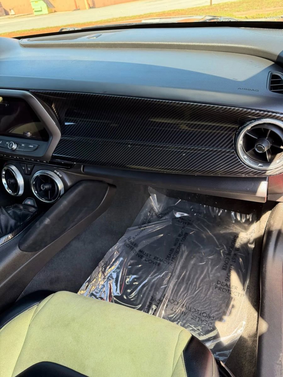 Used 2016 Chevrolet Camaro SS image 20