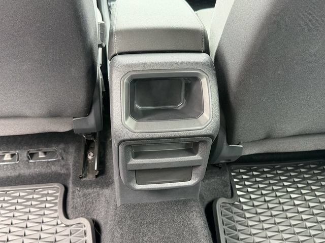 Certified 2024 Volkswagen Taos S FWD image 15