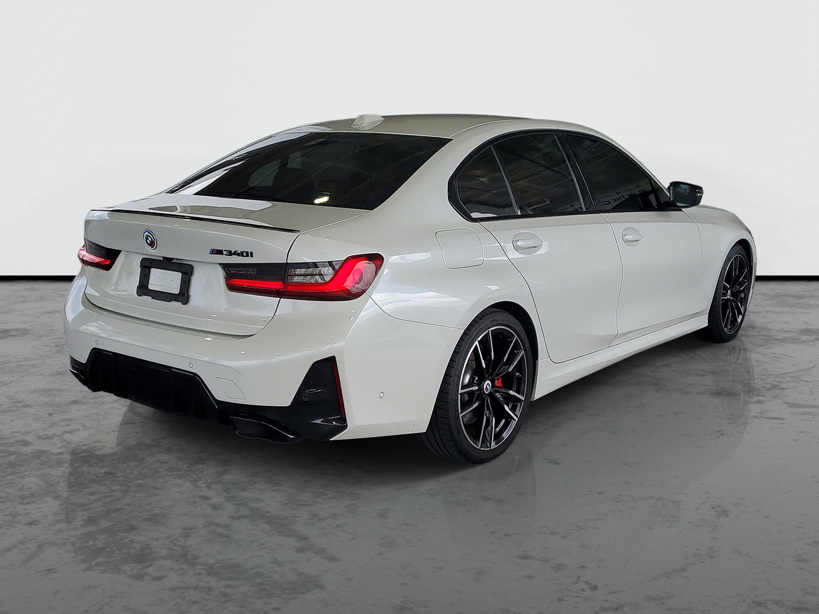 Used 2023 BMW M340i image 2