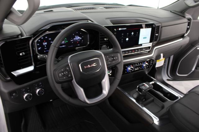 New 2026 GMC Sierra 1500 SLT w/ SLT Premium Plus Package AWD/4WD image 9