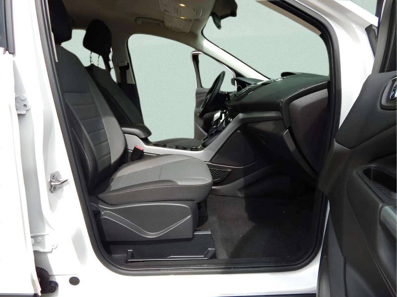 Used 2016 Ford Escape SE AWD/4WD image 42
