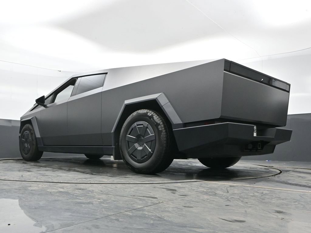 Used 2025 Tesla Cybertruck AWD Crew Cab image 45