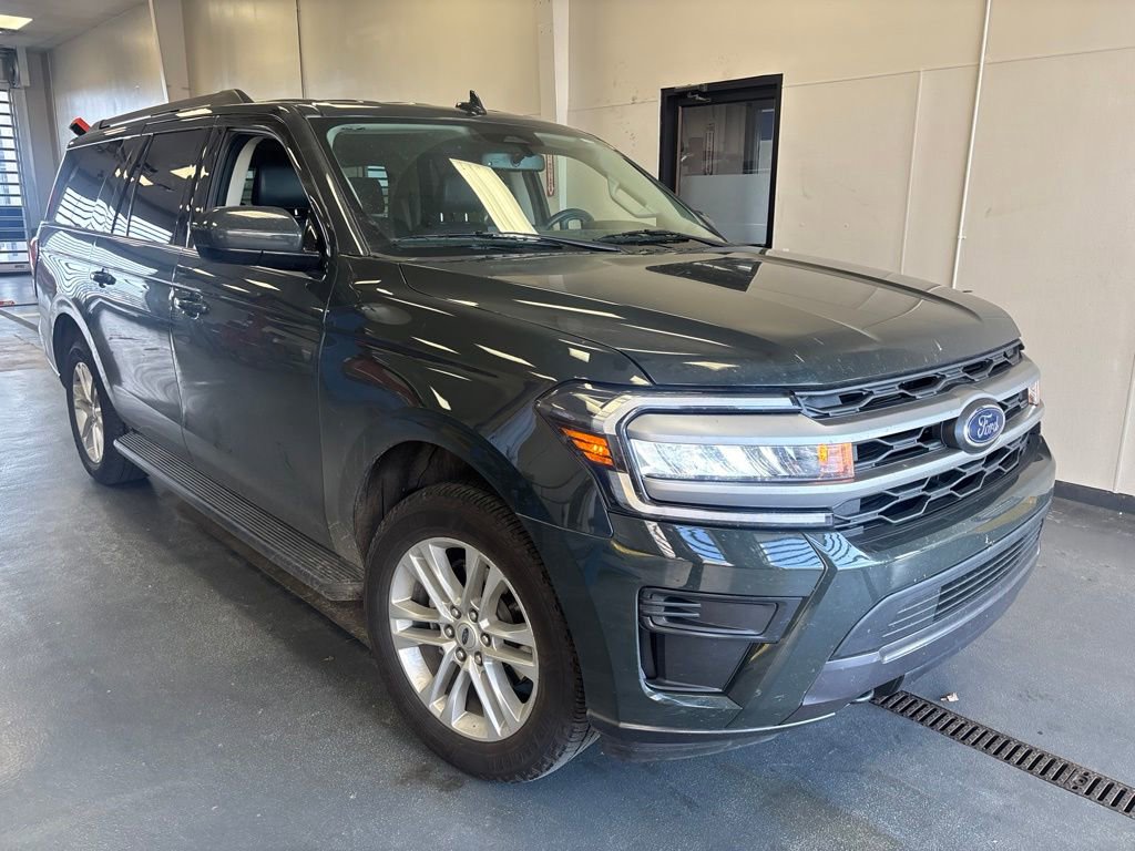 Used 2023 Ford Expedition Max XLT
