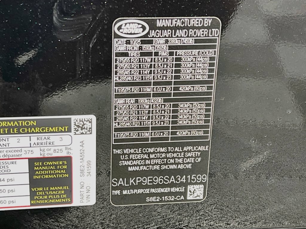 Used 2025 Land Rover Range Rover SE AWD/4WD image 34