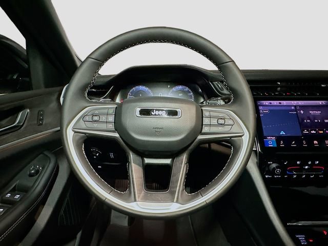 New 2025 Jeep Grand Cherokee Limited w/ Luxury Tech Group II image 7