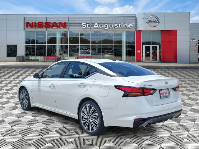 New 2026 Nissan Altima 2.5 SV w/ SV Premium Package FWD image 4