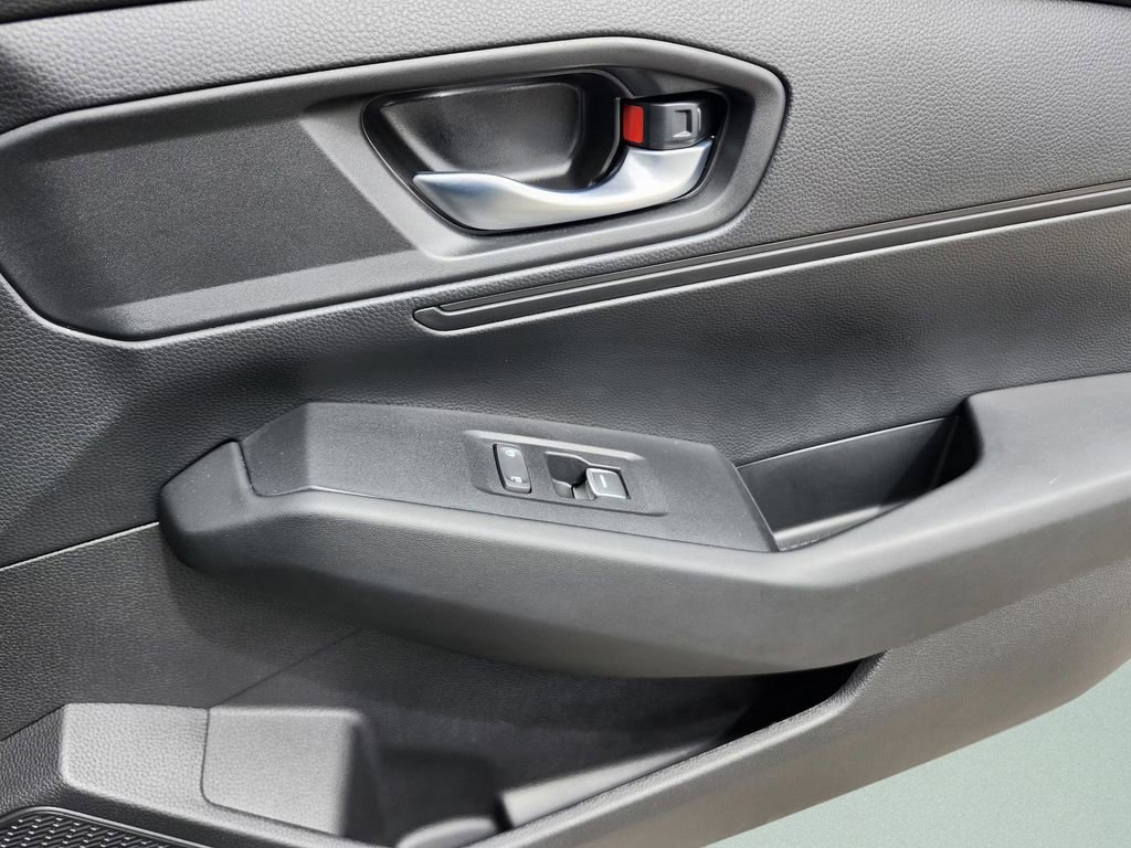 Used 2025 Honda Accord LX image 17