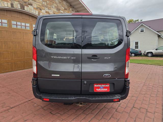 Used 2017 Ford Transit 150 XLT image 4