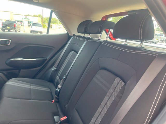 Used 2026 Hyundai Venue SEL FWD image 24
