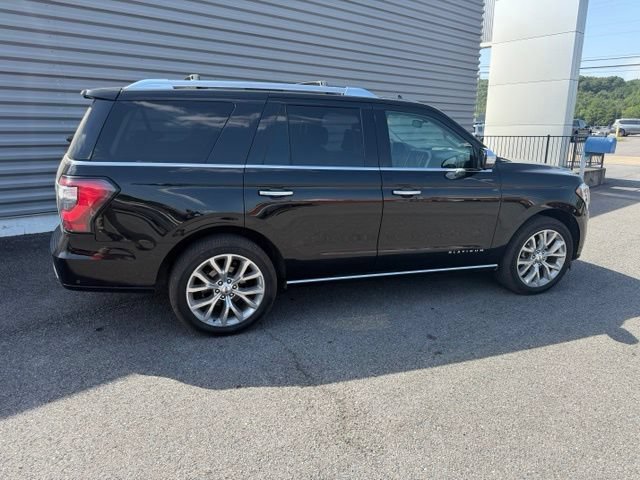 Used 2019 Ford Expedition Platinum AWD/4WD image 16