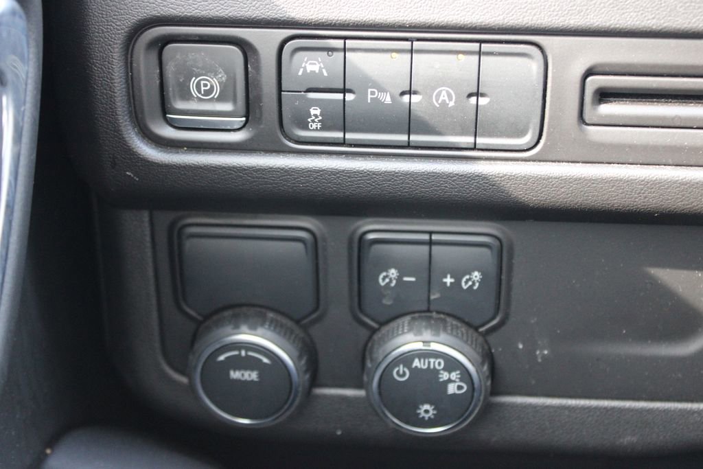 Used 2024 Chevrolet Tahoe Premier image 26