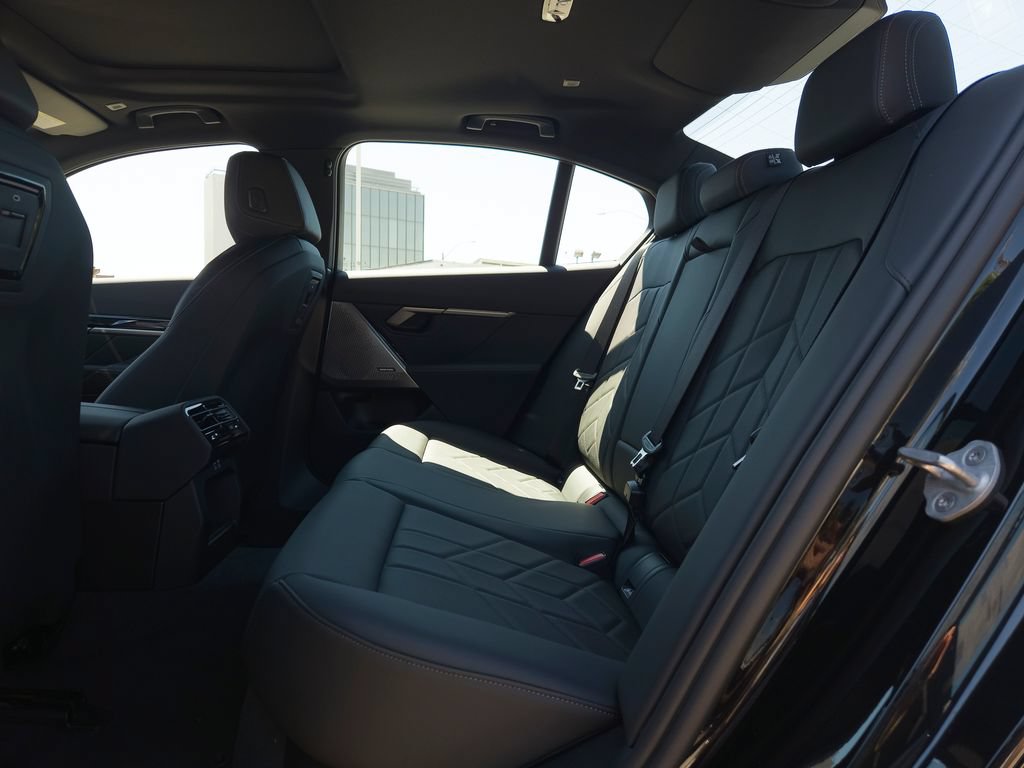 New 2027 BMW 530i w/ M Sport Package RWD image 10
