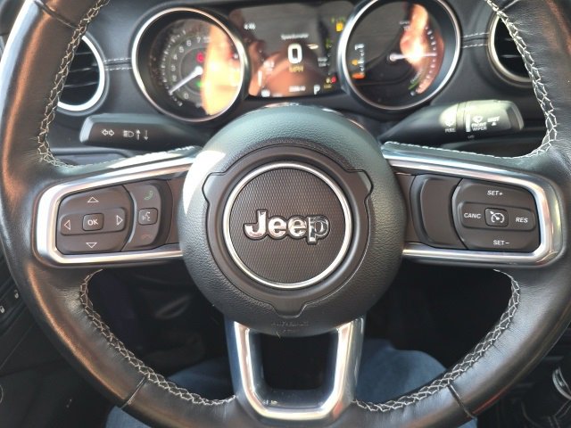 Used 2023 Jeep Wrangler Unlimited Sahara w/ Cold Weather Group image 17