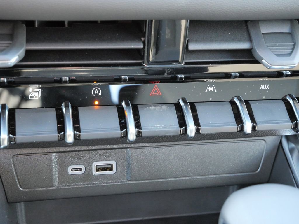 New 2026 GMC Canyon Elevation w/ Convenience Package image 50