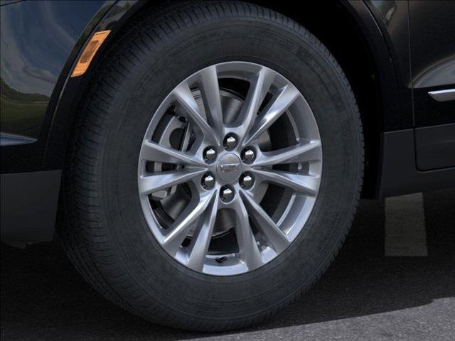 New 2025 Cadillac XT5 Luxury image 9