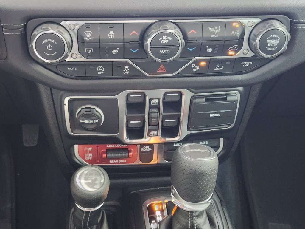 New 2026 Jeep Gladiator Mojave AWD/4WD image 15