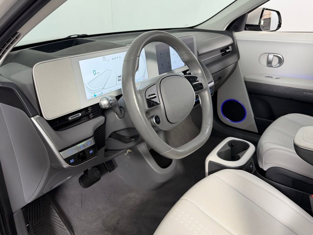 Used 2023 Hyundai Ioniq 5 Limited image 23