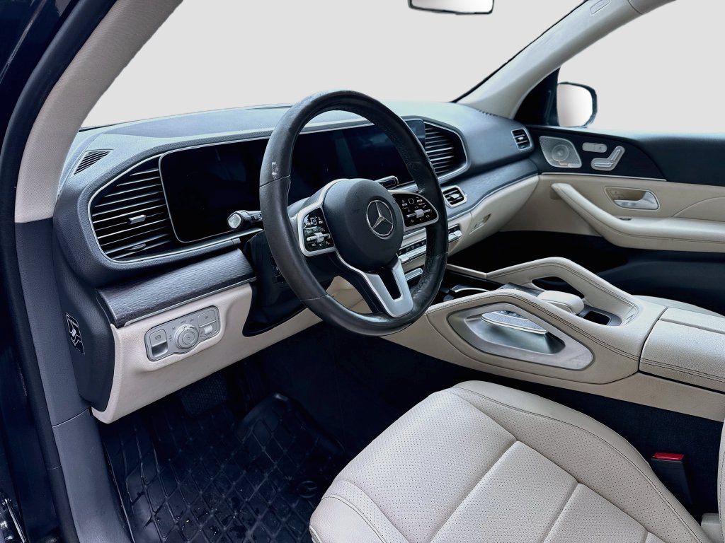 Used 2020 Mercedes-Benz GLE 350 4MATIC w/ Premium Package image 10