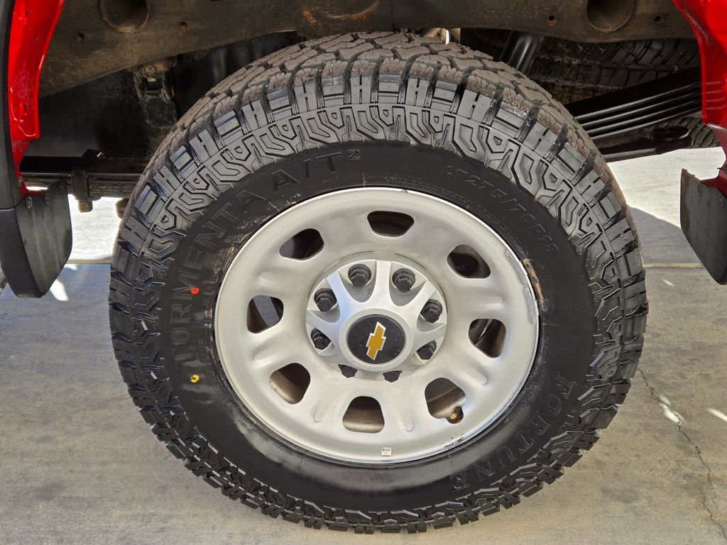 Used 2024 Chevrolet Silverado 2500 W/T w/ WT Convenience Package image 10