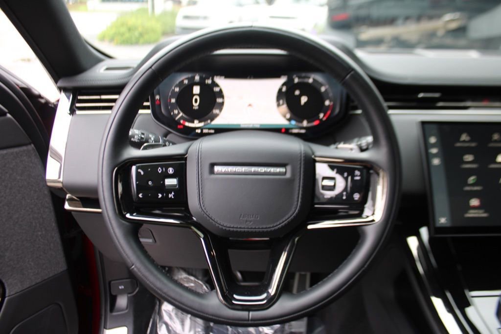 Used 2024 Land Rover Range Rover Sport Dynamic SE image 14