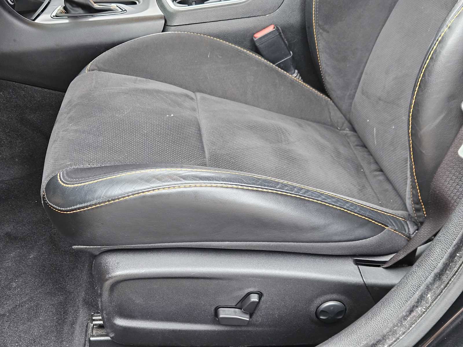 Used 2023 Dodge Charger GT w/ Plus Group RWD image 23