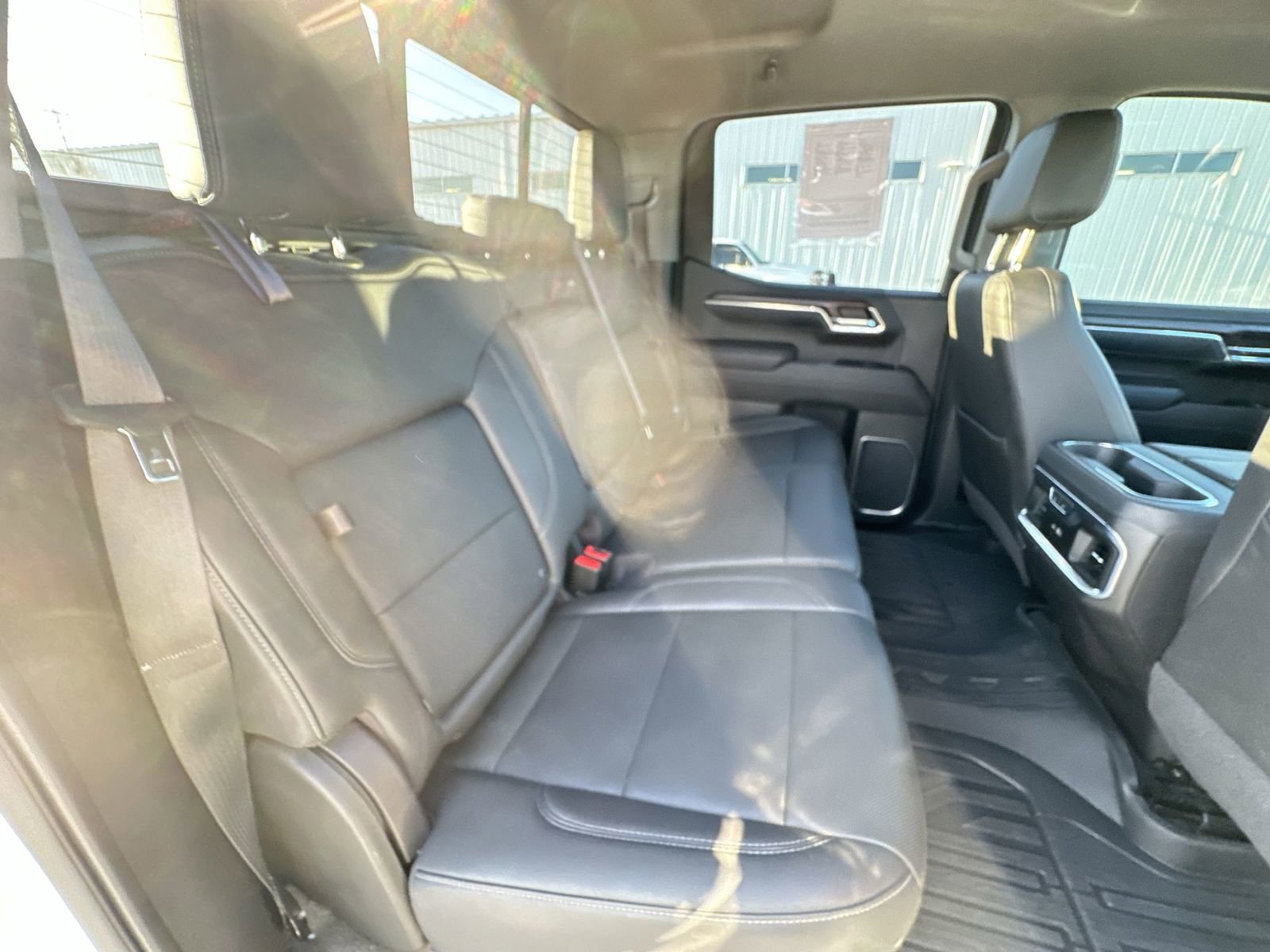 Used 2022 GMC Sierra 1500 SLT w/ SLT Premium Plus Package AWD/4WD image 27