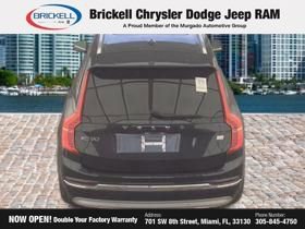 Used 2022 Volvo XC90 T6 Momentum w/ Advanced Package AWD/4WD image 12