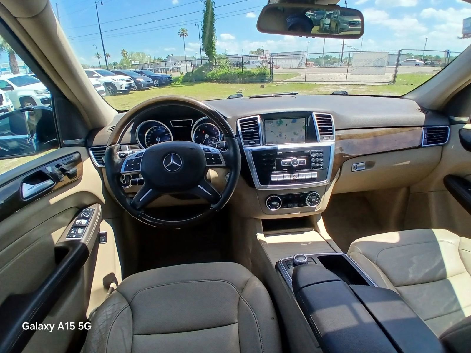 Used 2015 Mercedes-Benz ML 250 BlueTEC 4MATIC w/ Premium 1 Package image 26