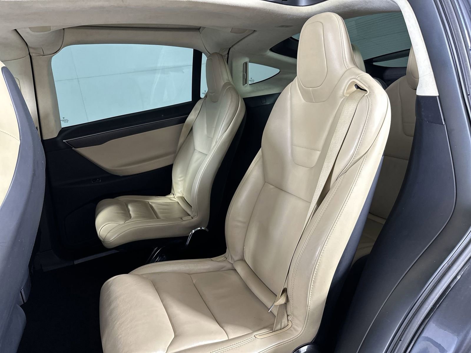 Used 2017 Tesla Model X 75D image 21