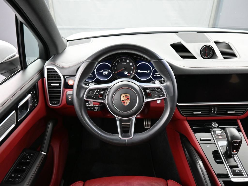 Certified 2023 Porsche Cayenne S Platinum image 18