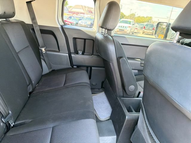 Used 2011 Toyota FJ Cruiser 4WD w/ Convenience Pkg image 27