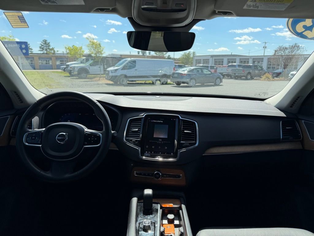 Used 2023 Volvo XC90 B6 Plus w/ Protection Package Premier image 40