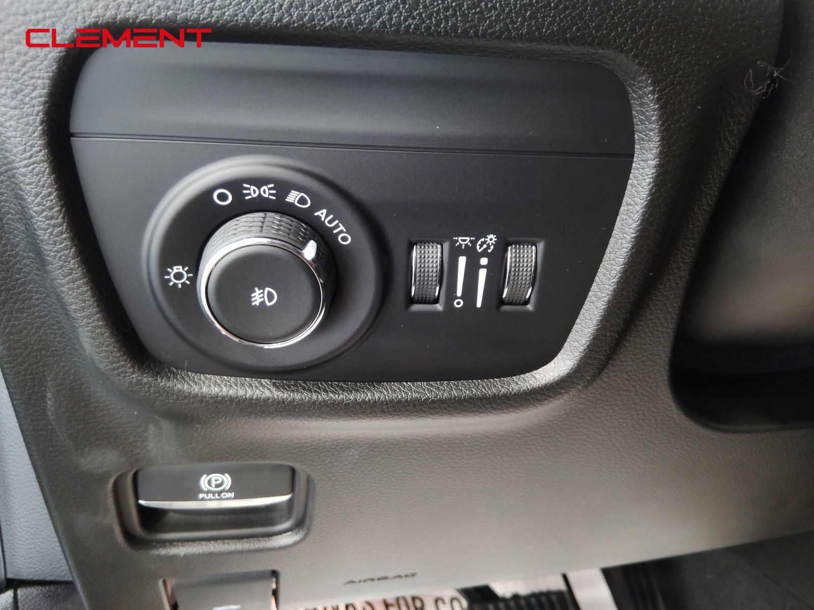 Used 2022 Jeep Grand Cherokee L Summit w/ Advanced Protech Group IV image 16