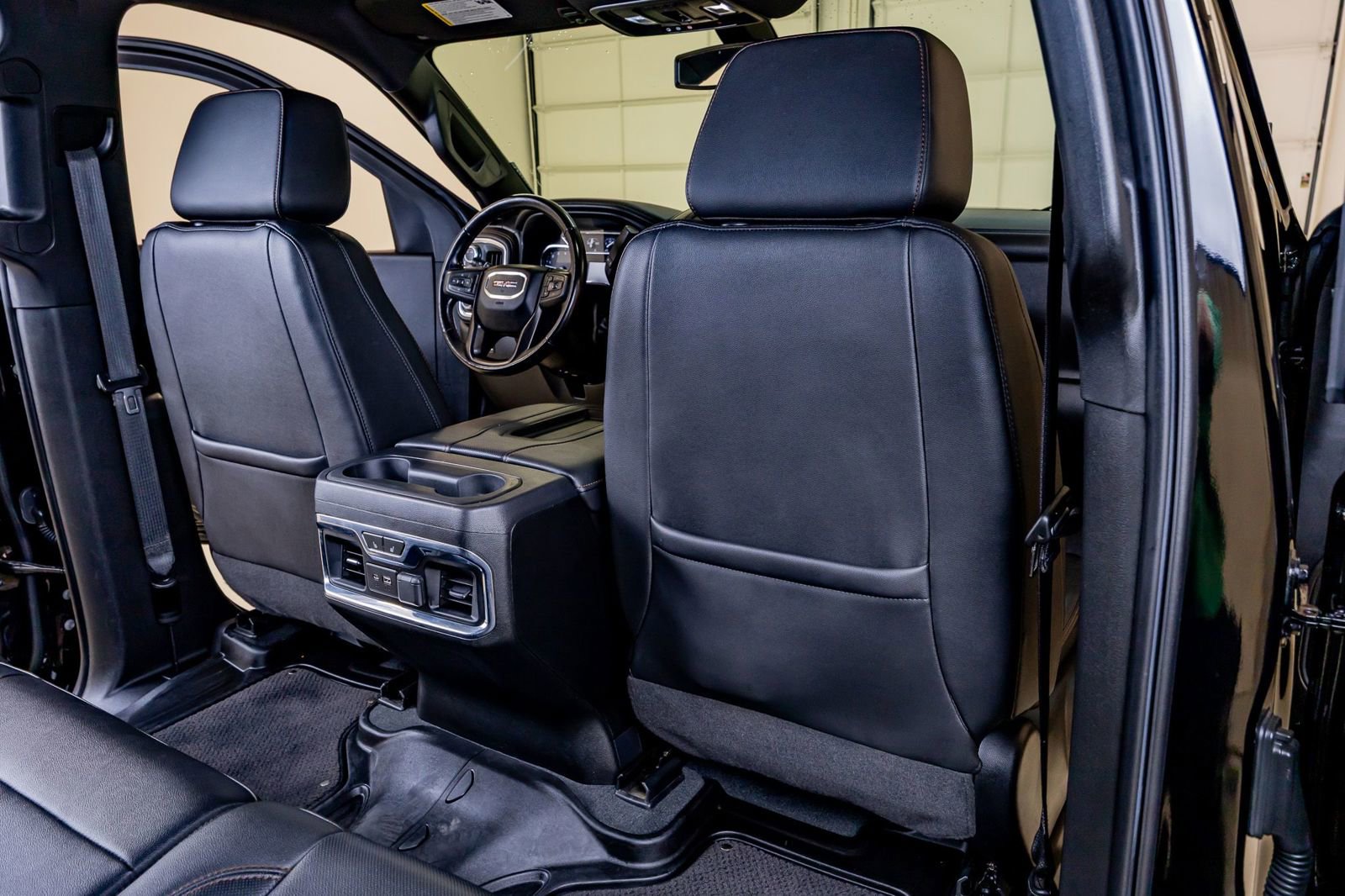 Used 2021 GMC Sierra 1500 AT4 w/ AT4 Preferred Package AWD/4WD image 31