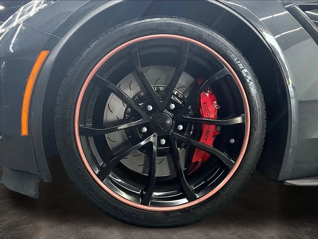 Used 2017 Chevrolet Corvette Grand Sport RWD image 29