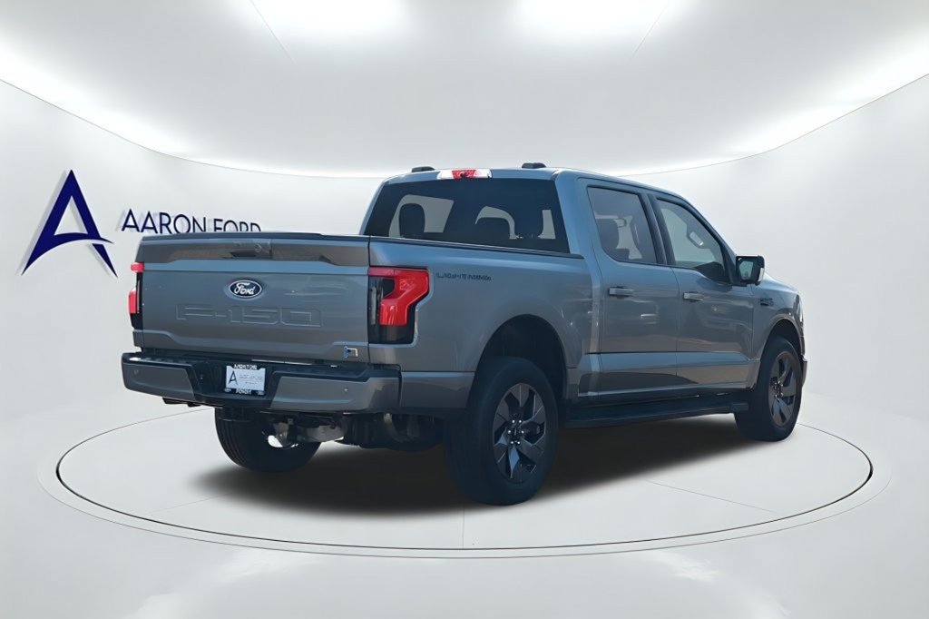 Used 2025 Ford F150 Lightning Flash AWD/4WD image 4